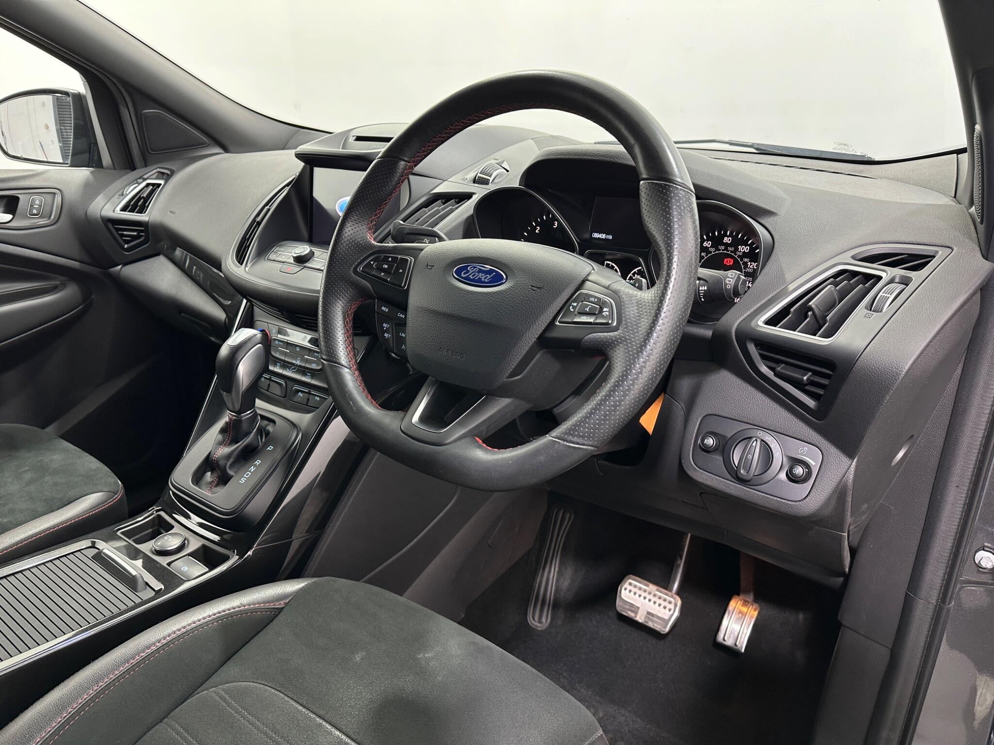 Ford Kuga view 11