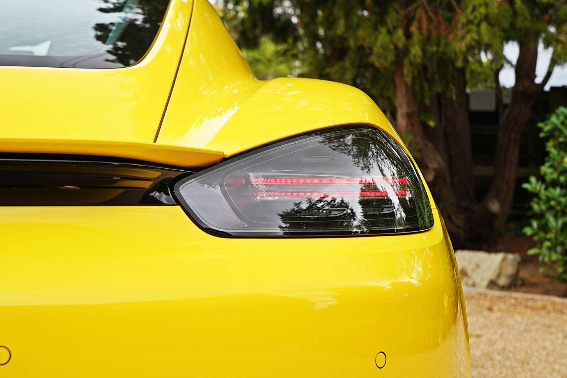 Porsche Cayman view 7