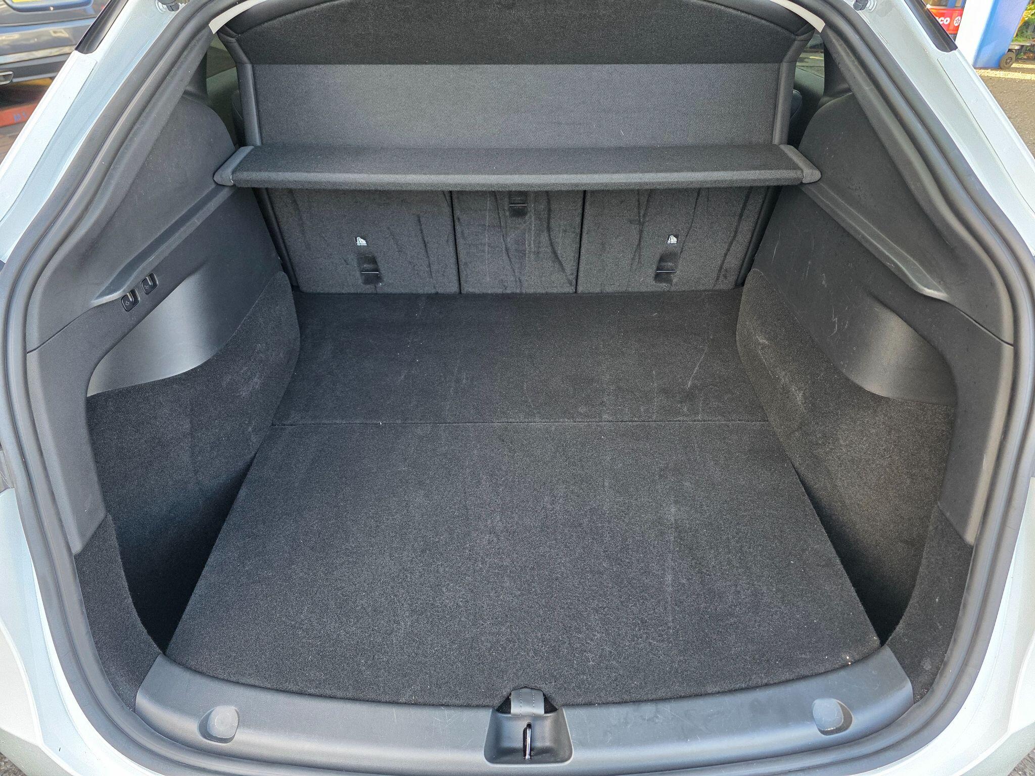 Tesla Model Y view 15