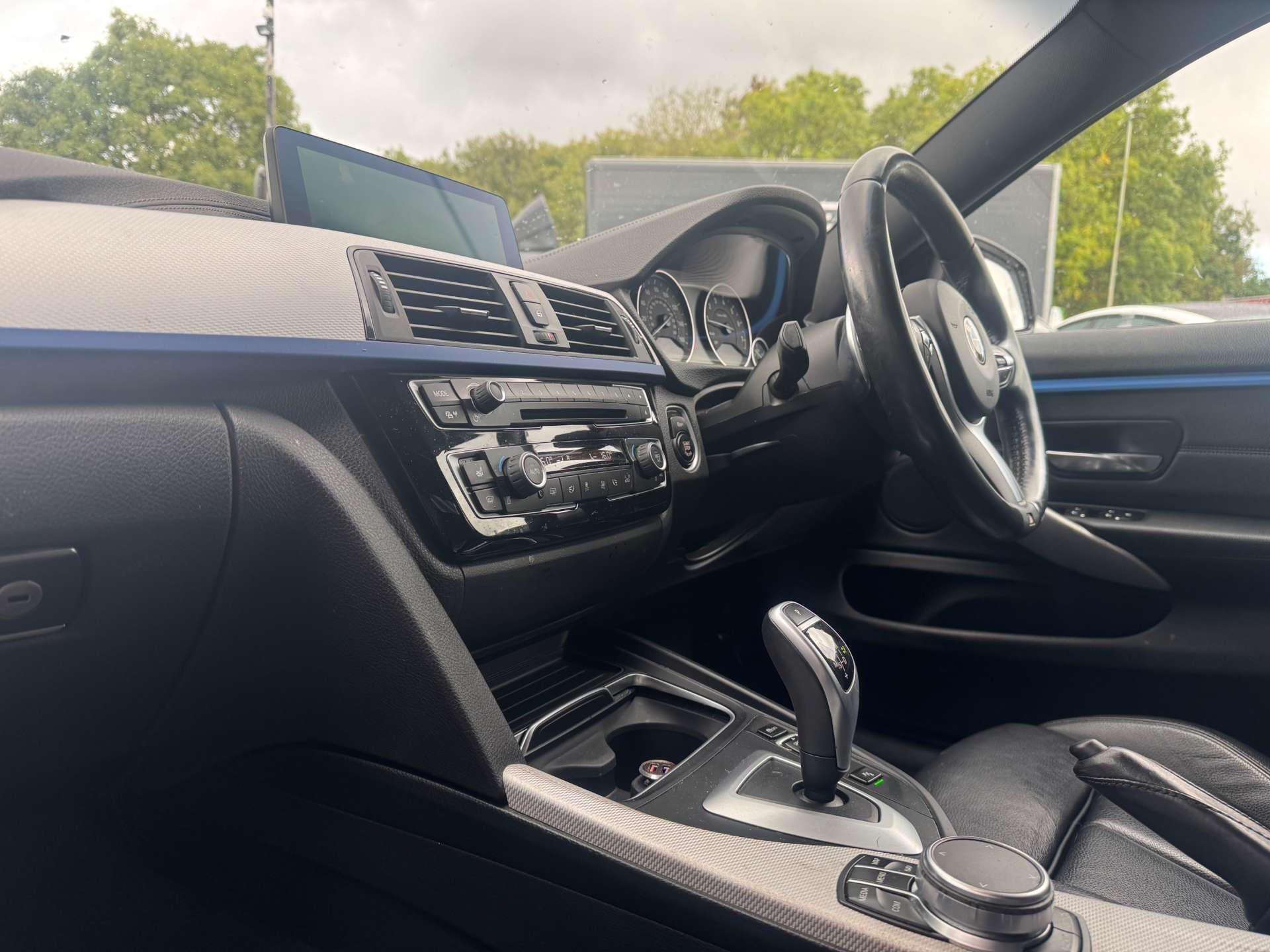 BMW 4 Series view 16