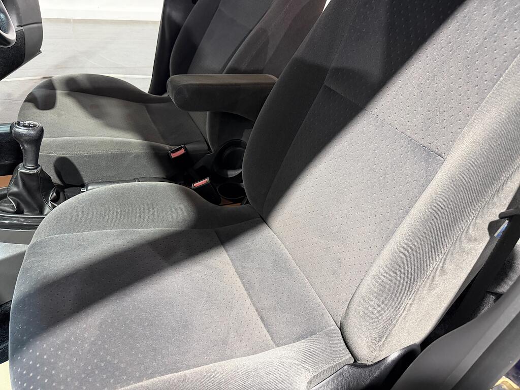 Ford Focus view 30