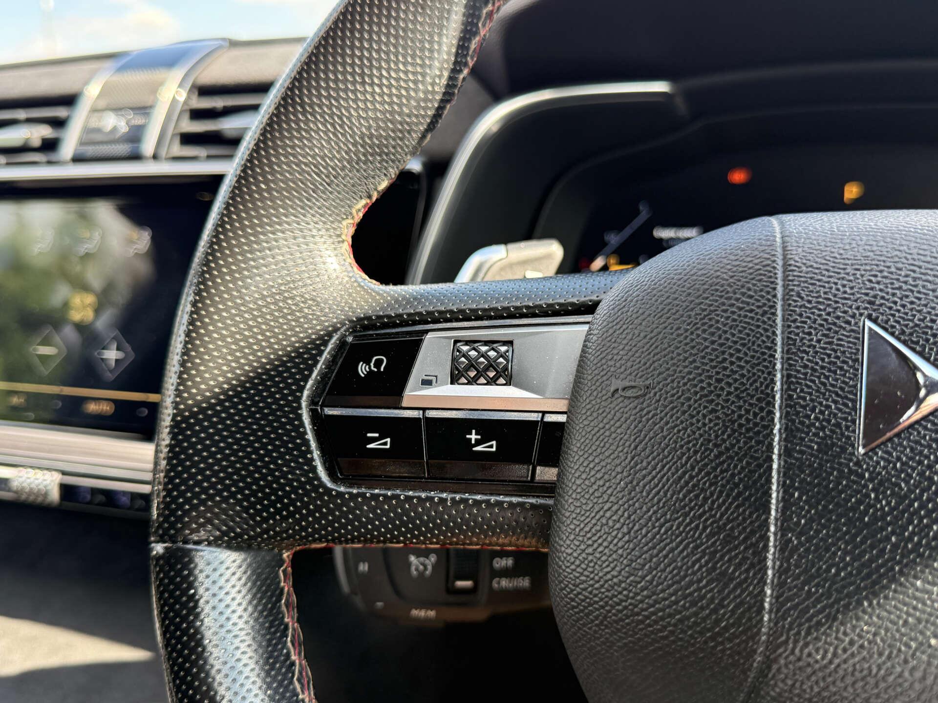 DS Automobiles DS 7 Crossback view 38