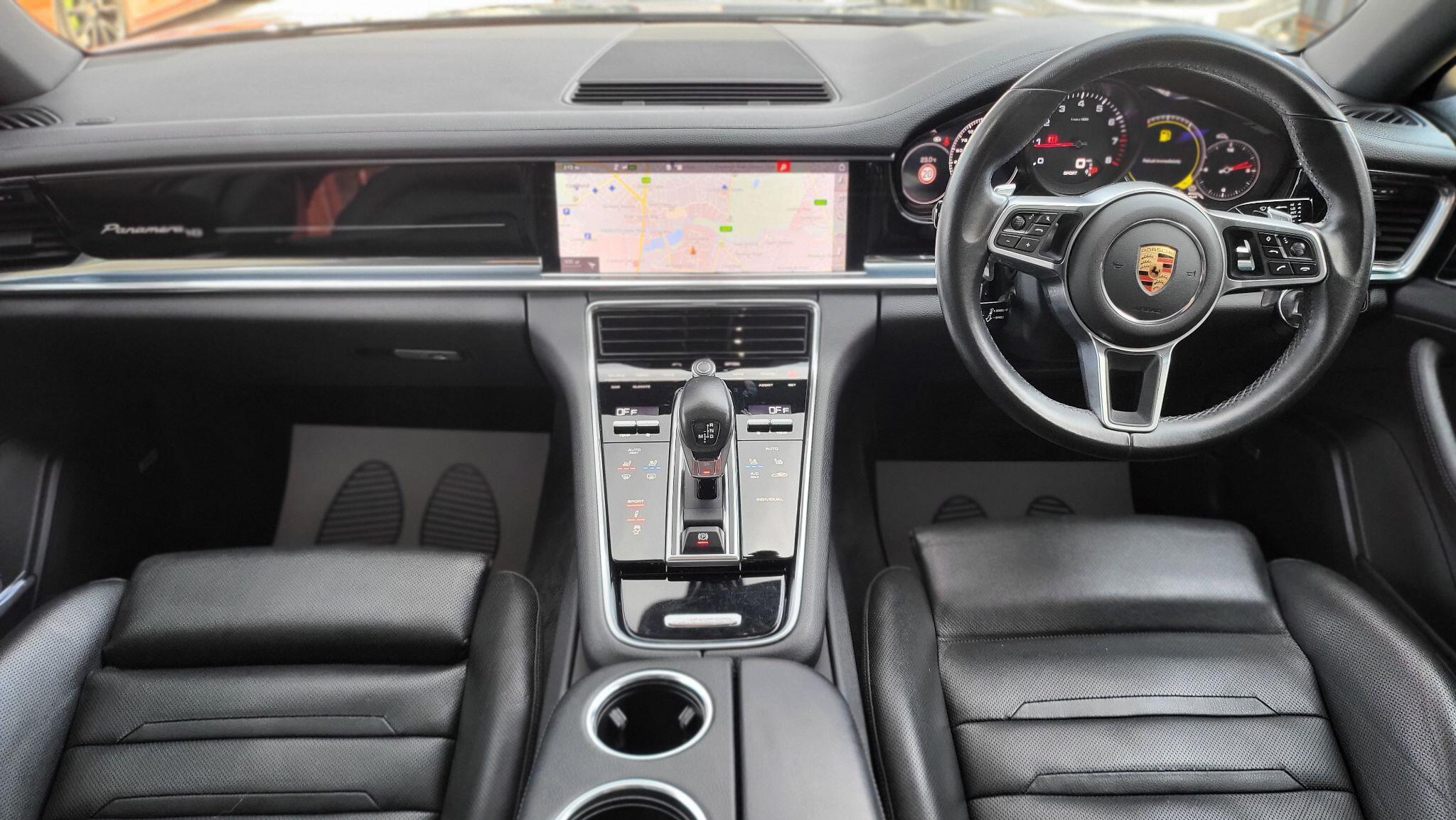 Porsche Panamera view 13