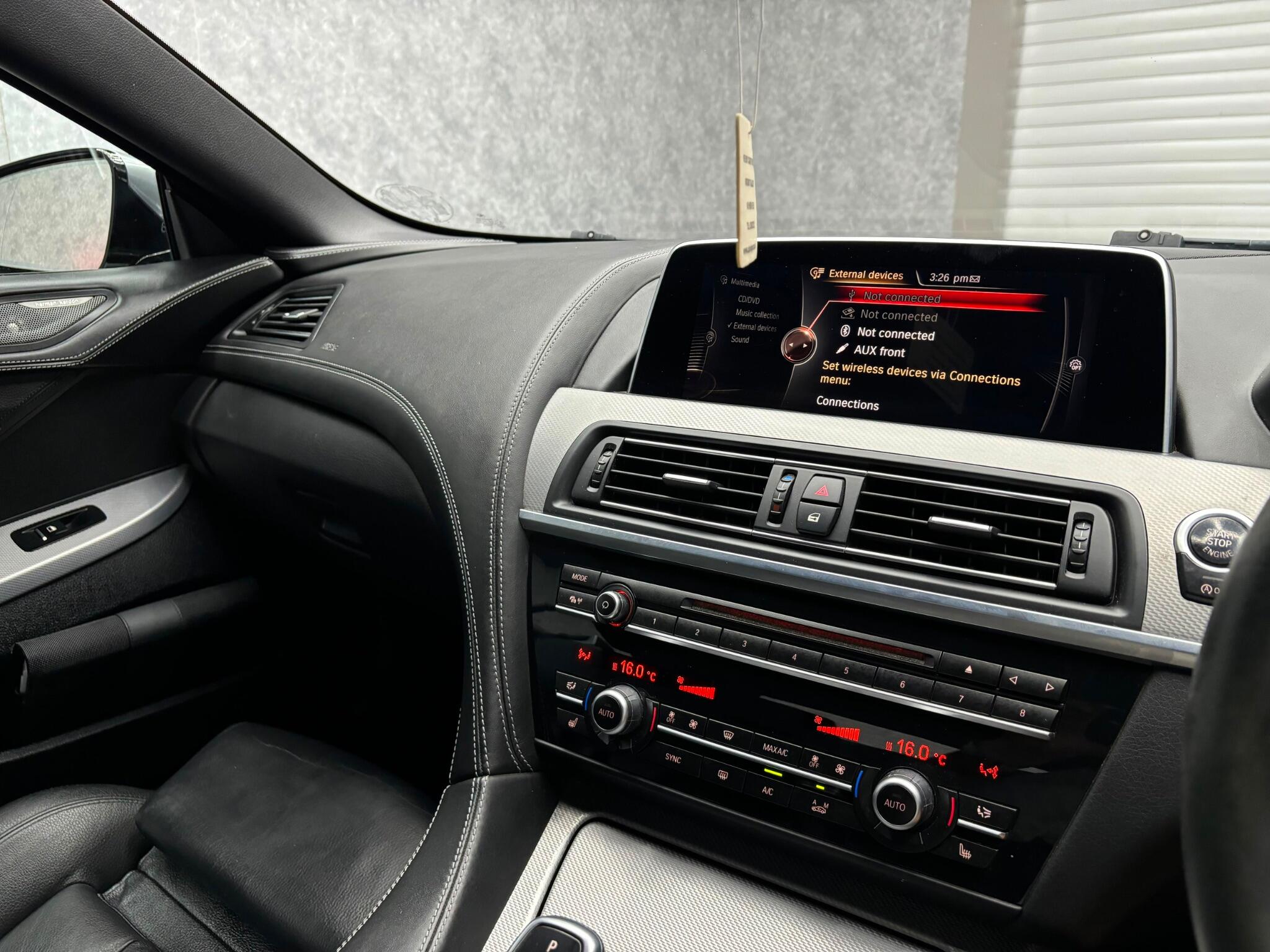 BMW 6 Series view 32