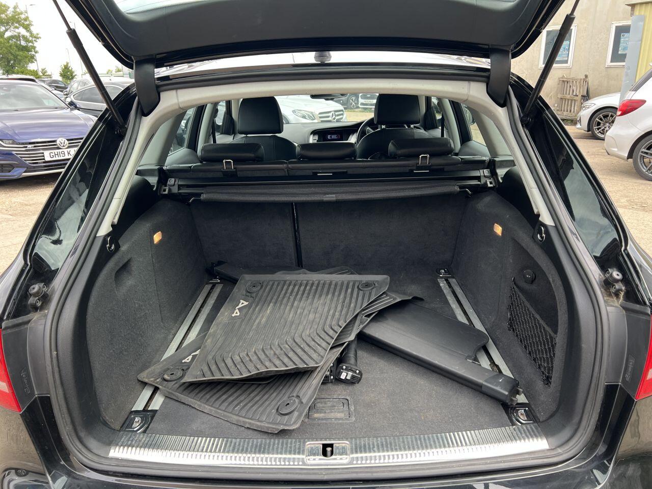 Audi A4 Allroad view 9