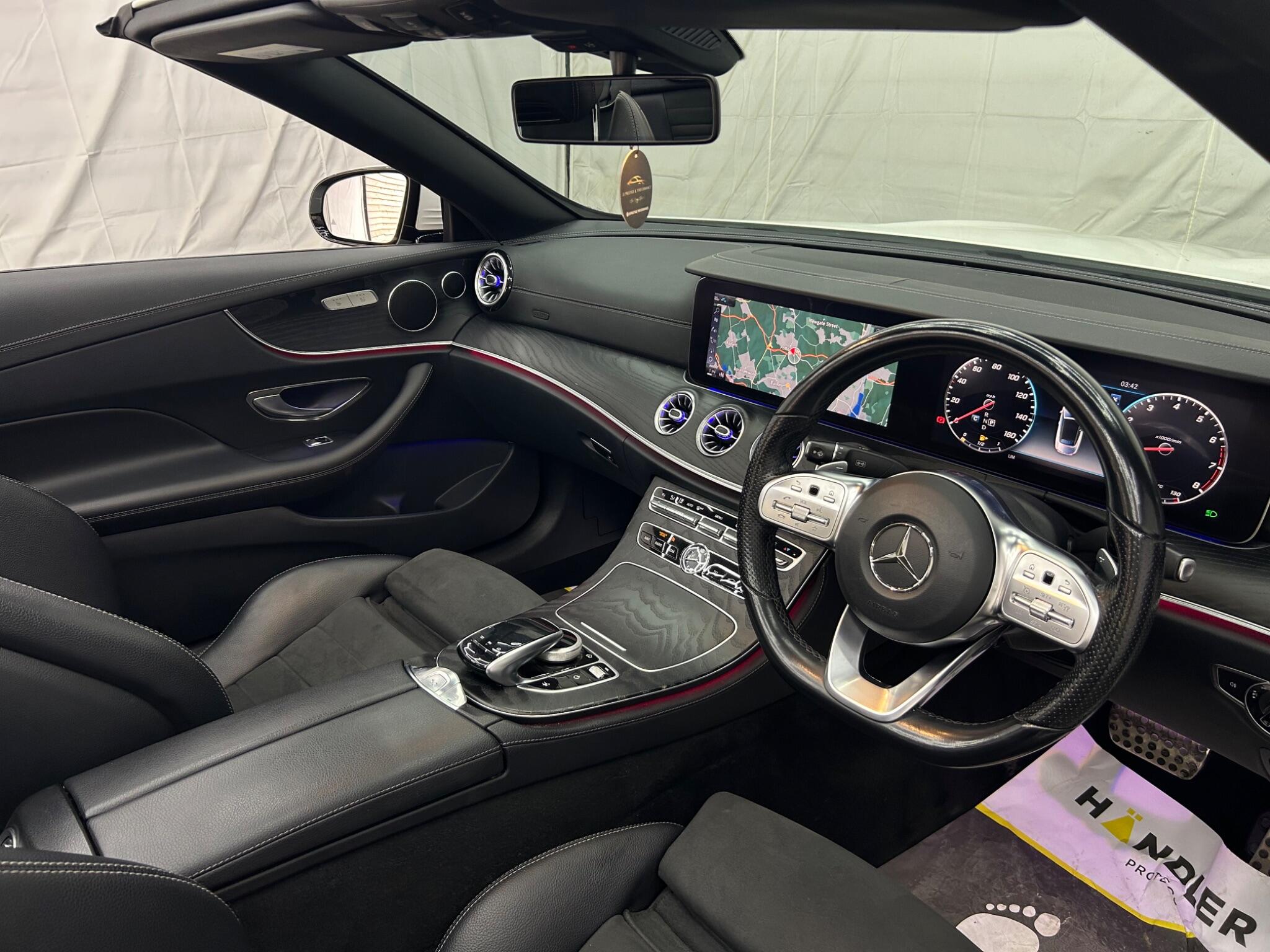 Mercedes-Benz E-Class view 12
