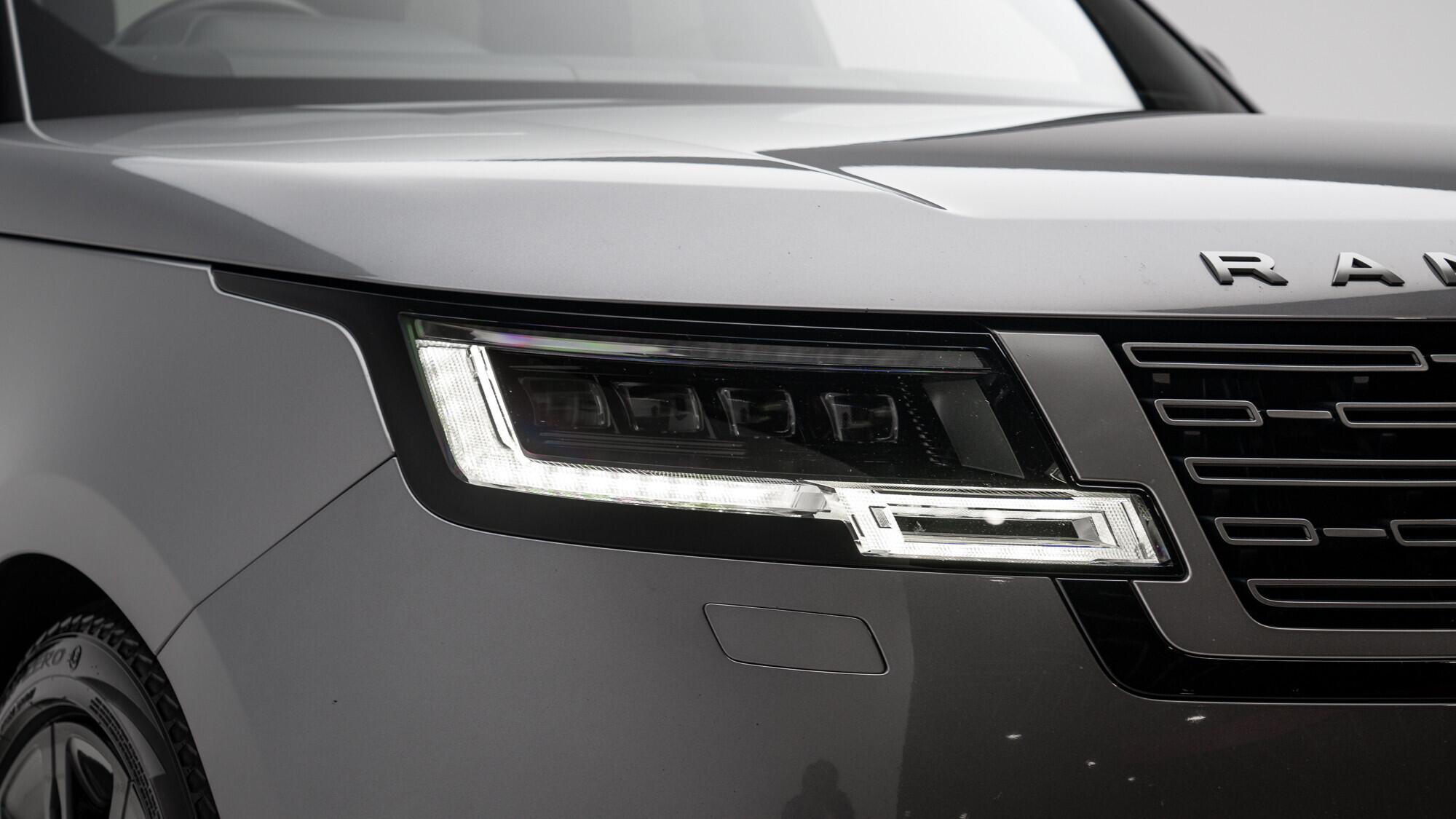 Land Rover Range Rover view 37