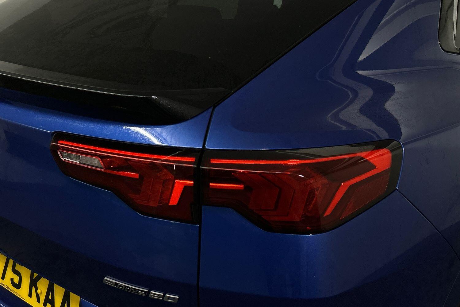 BMW iX2 view 20