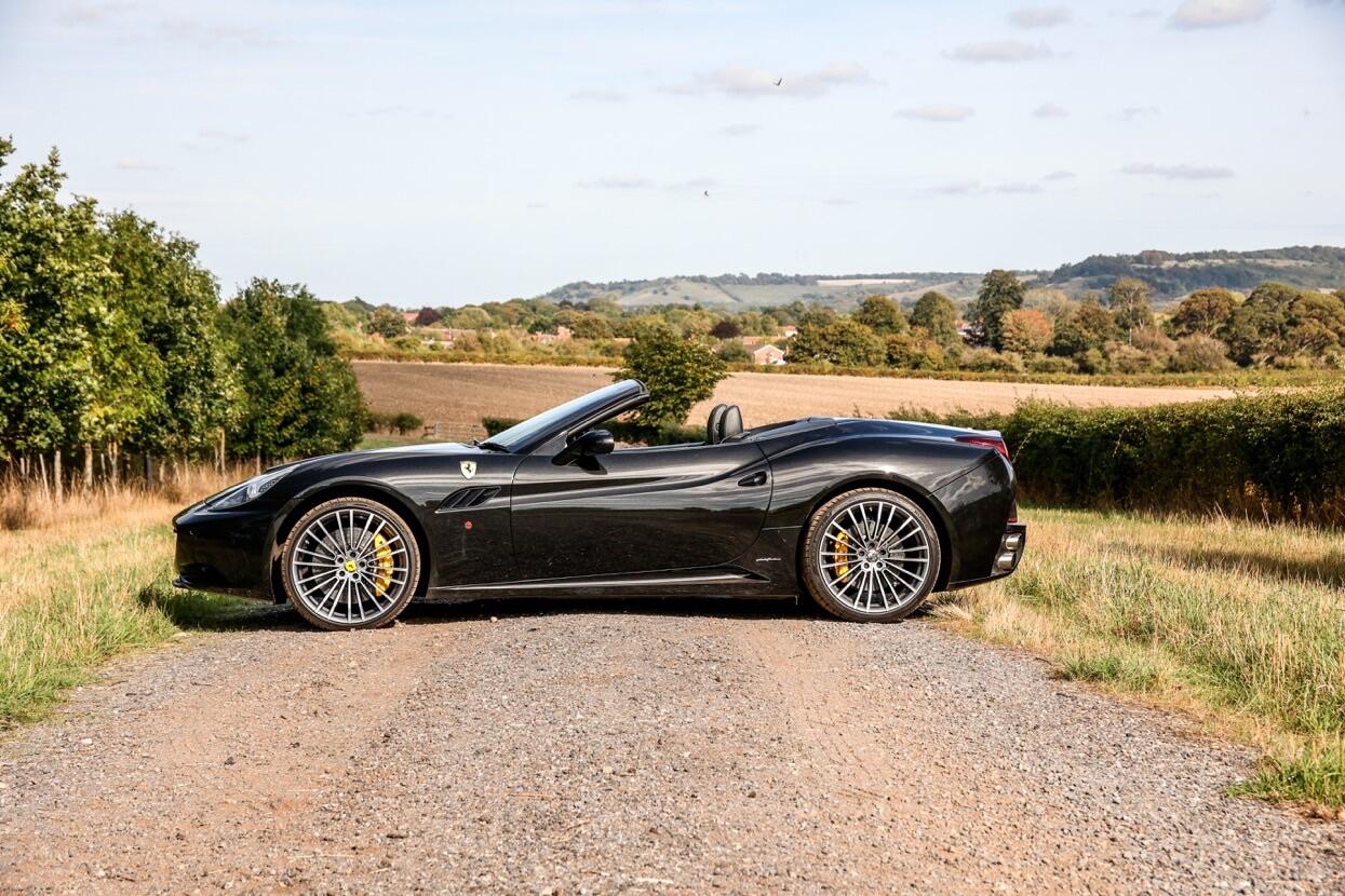 Ferrari California view 6