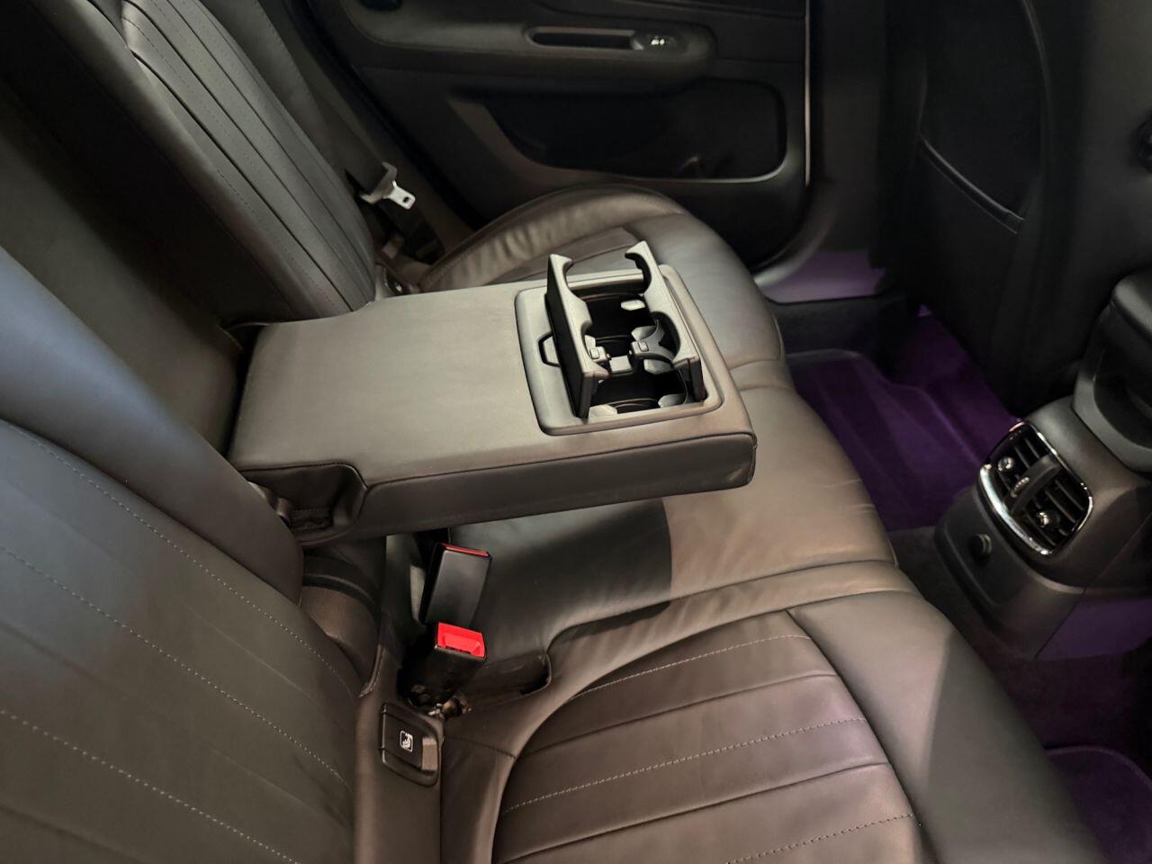 Mini Countryman view 29