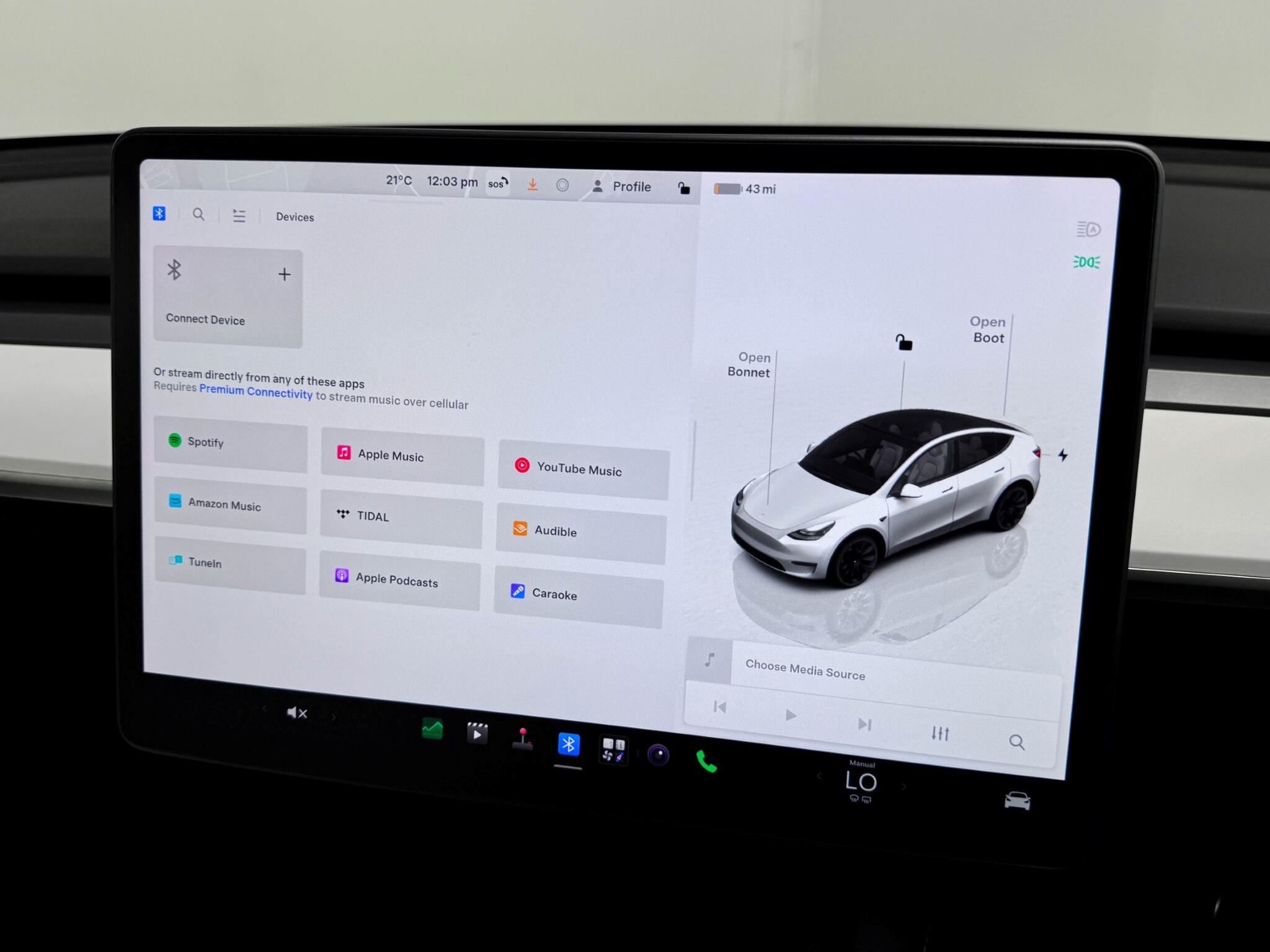 Tesla Model Y view 44