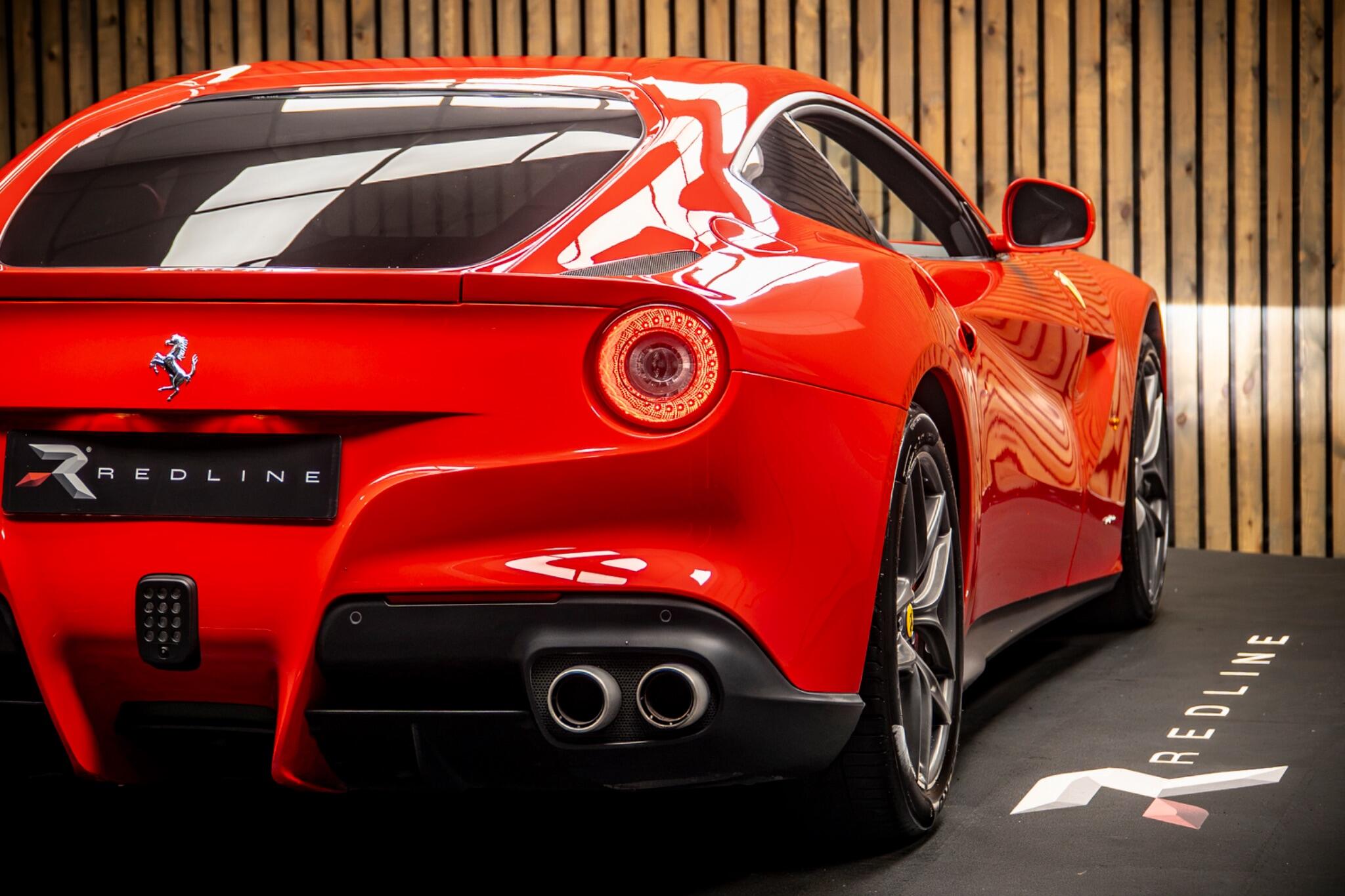 Ferrari F12 view 21