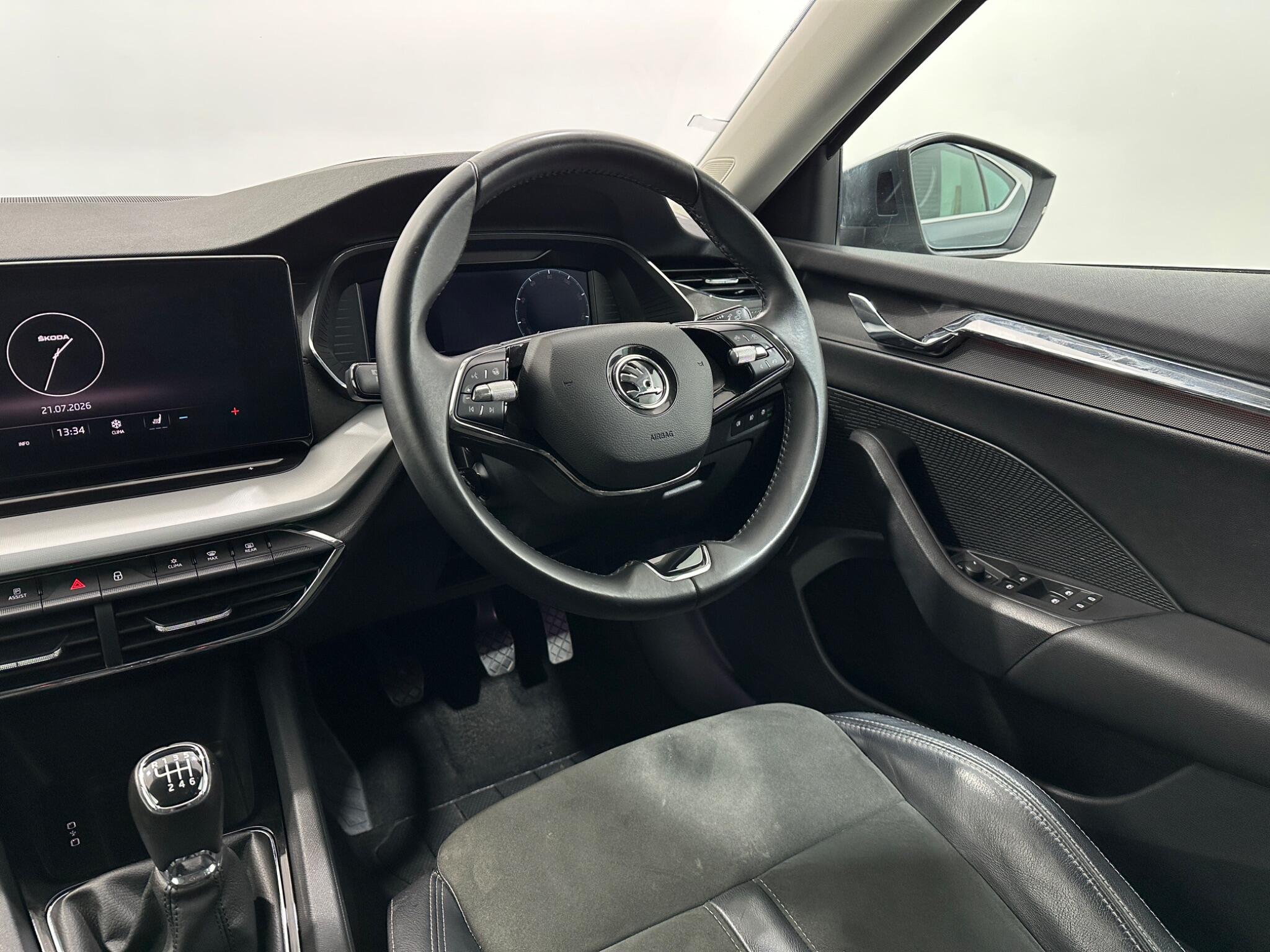 Skoda Octavia view 12