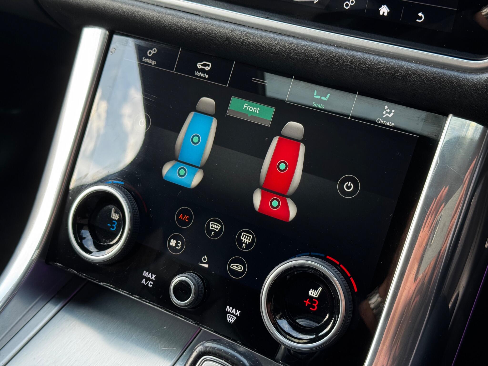 Land Rover Range Rover Sport view 41
