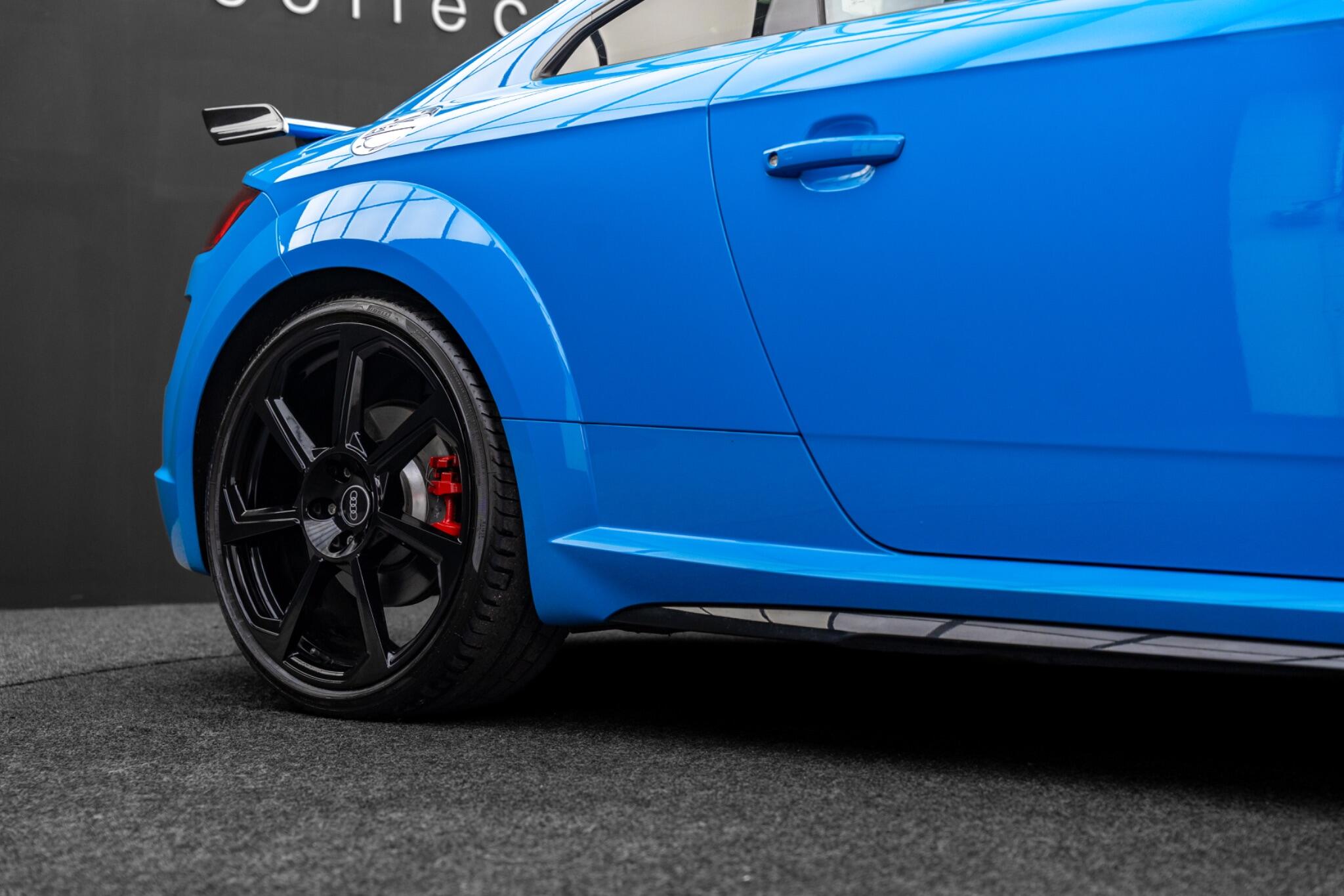 Audi TT RS view 33