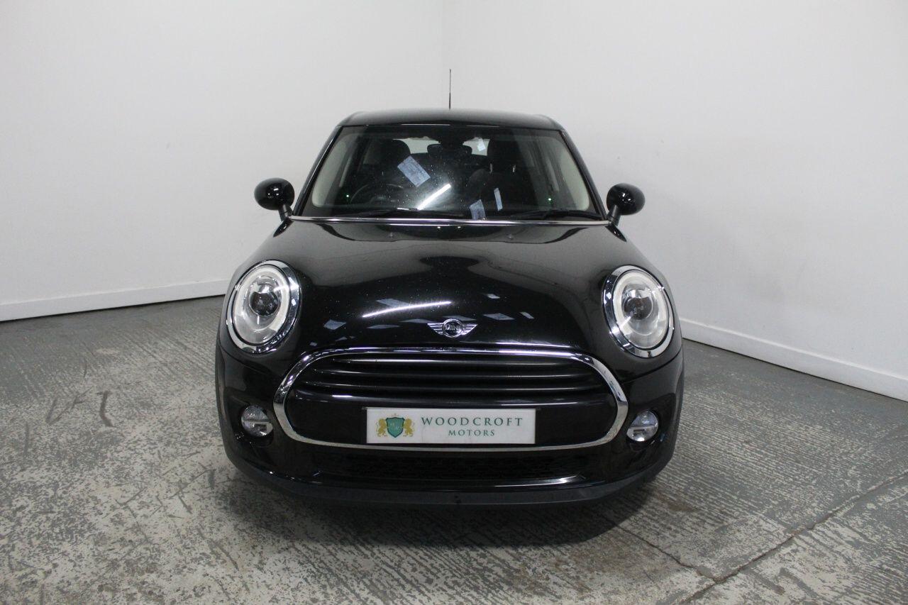 Mini Hatch view 5