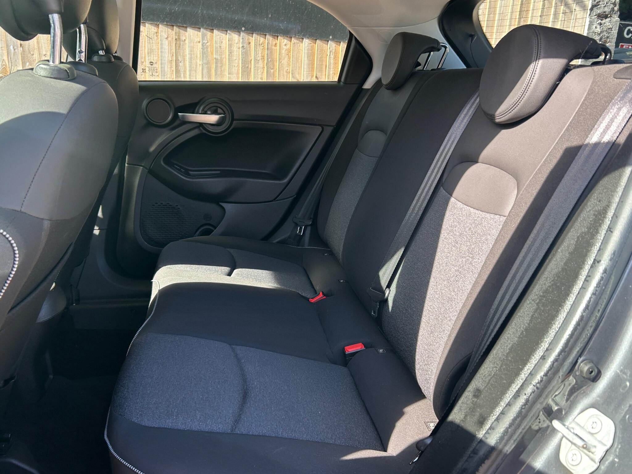 Fiat 500x view 29