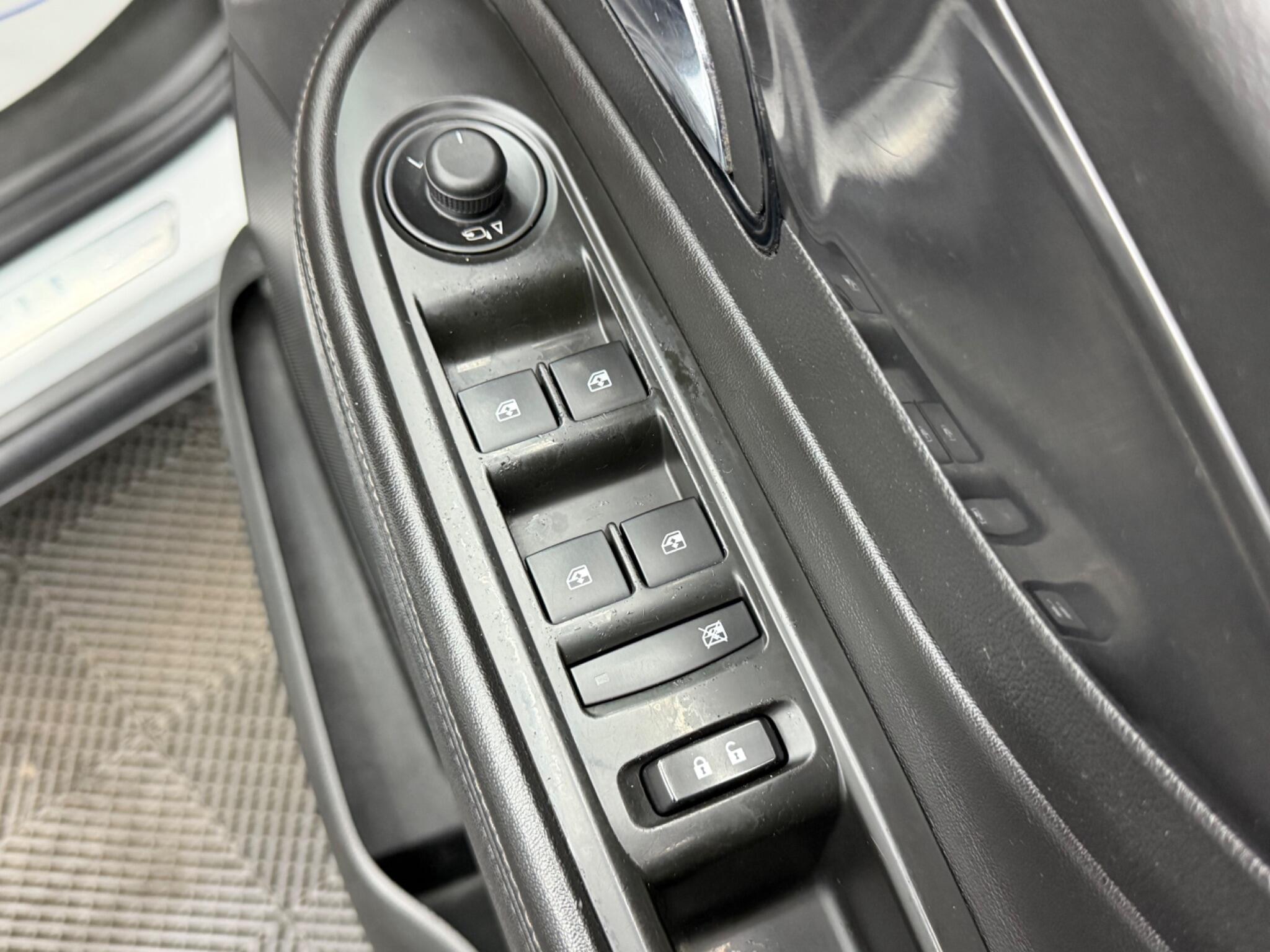 Vauxhall Mokka X view 35