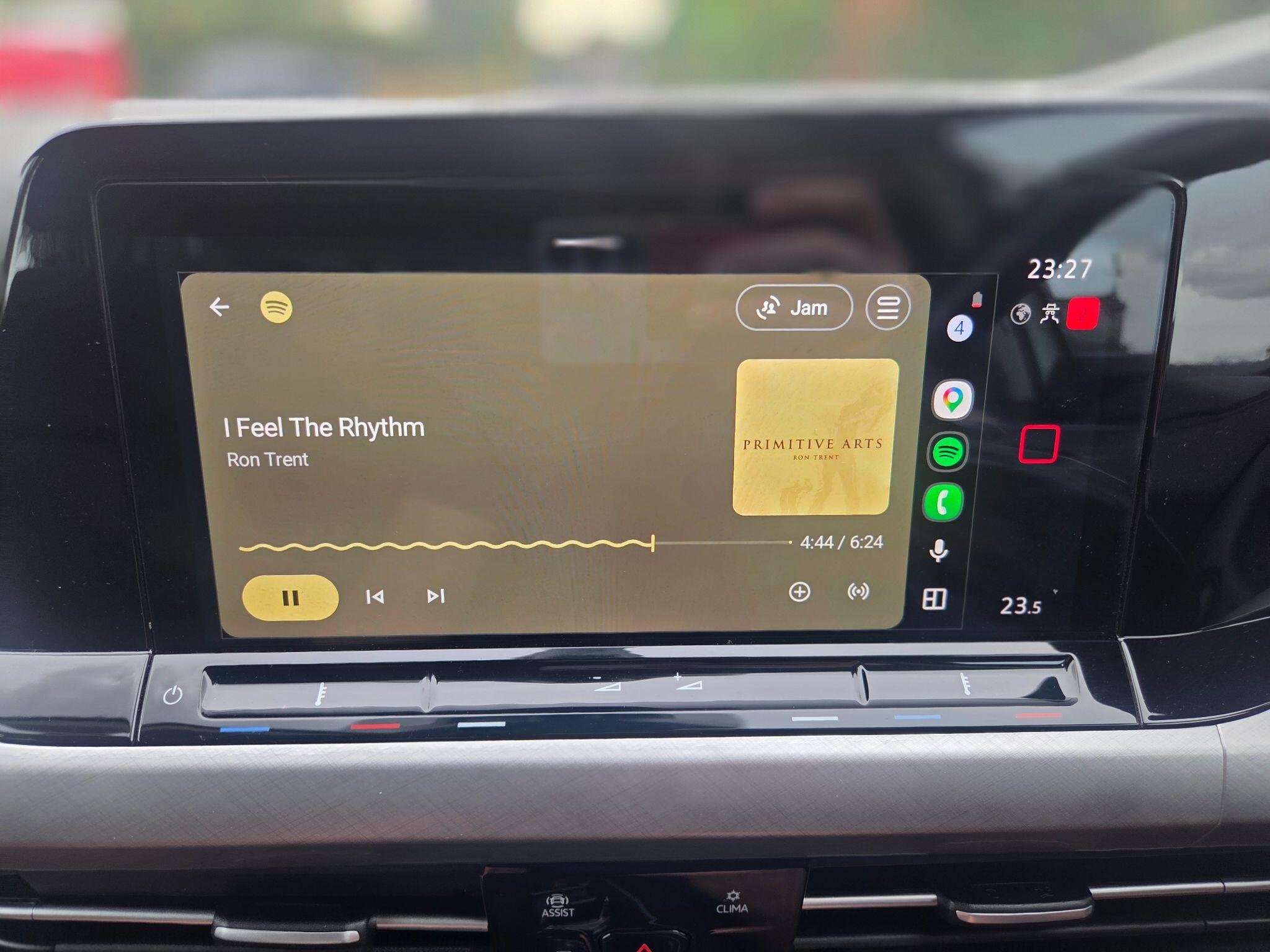 Volkswagen Golf view 6