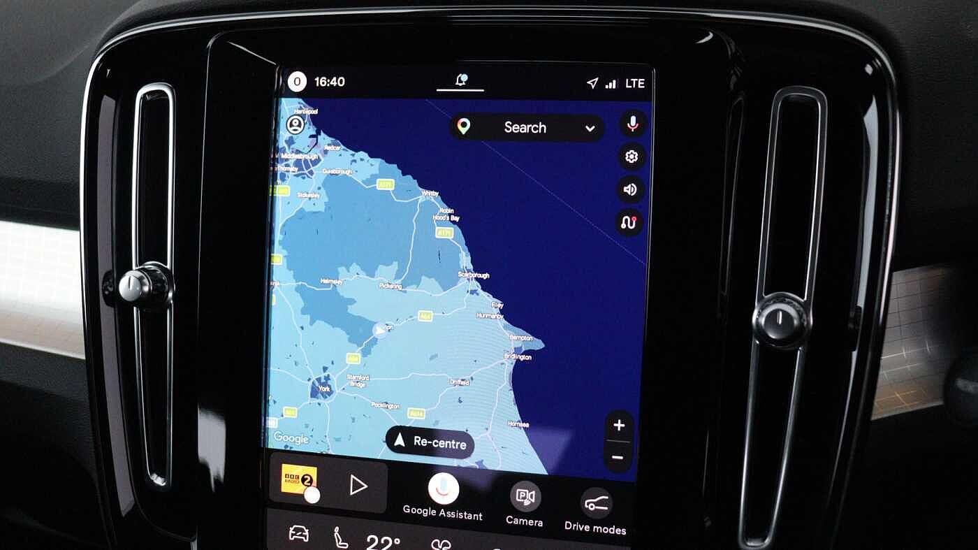 Volvo XC40 view 19