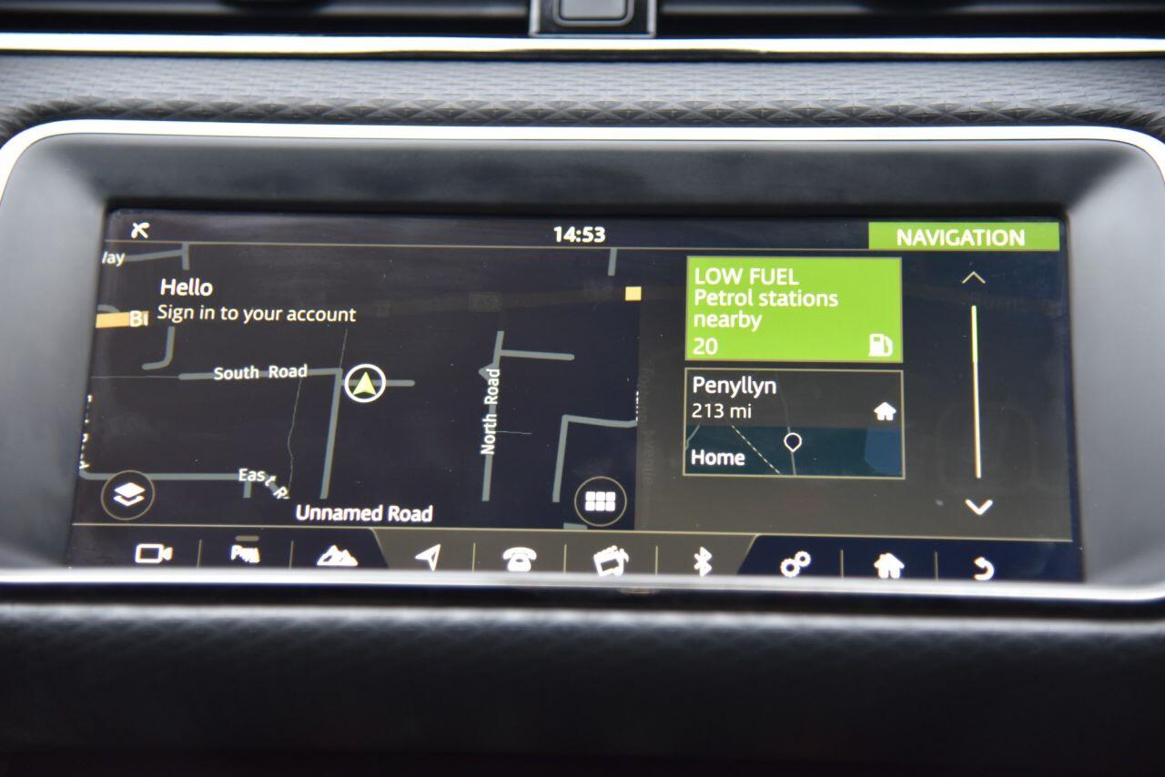 Land Rover Range Rover Evoque view 40