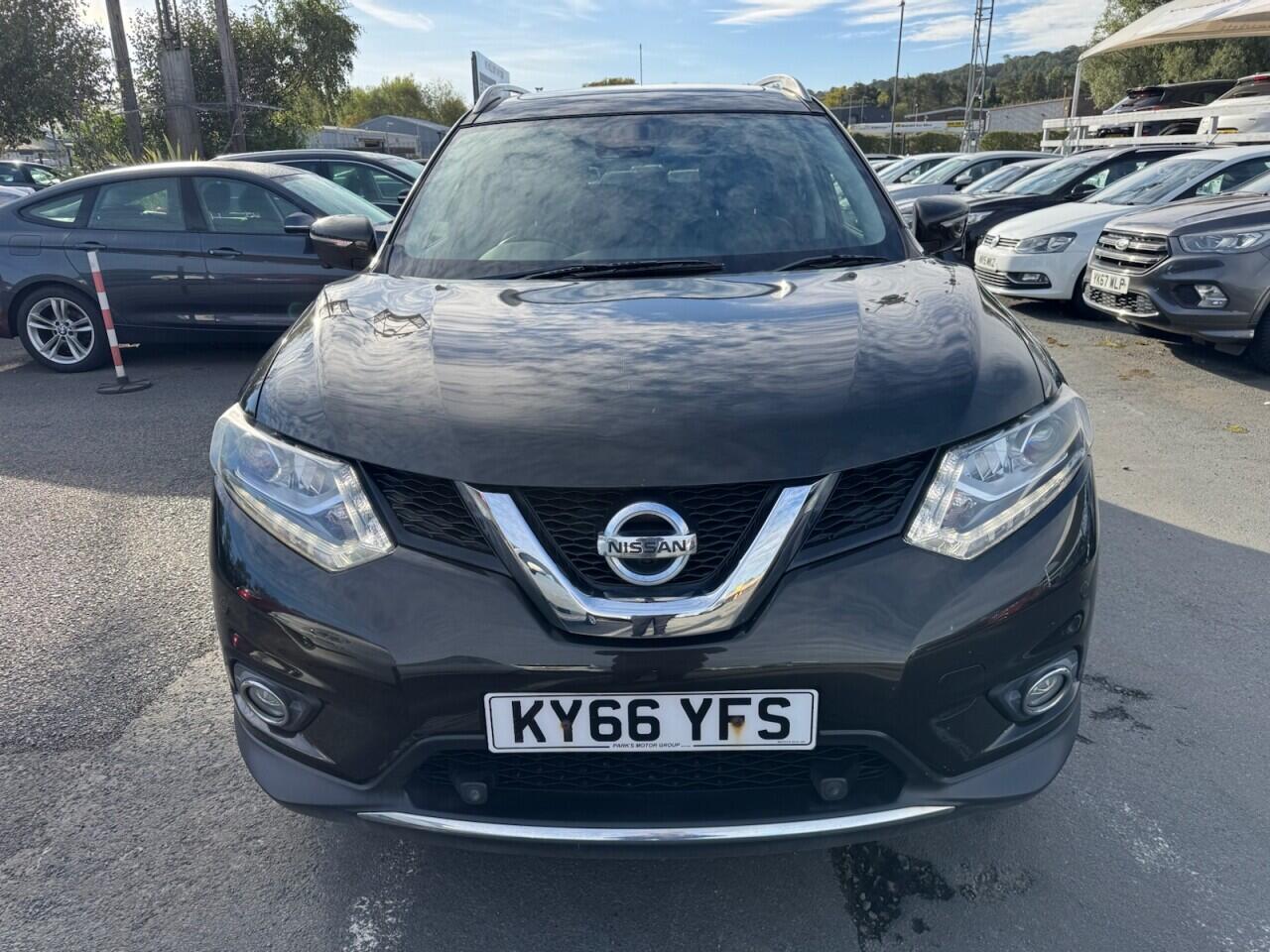 Nissan X-Trail view 36