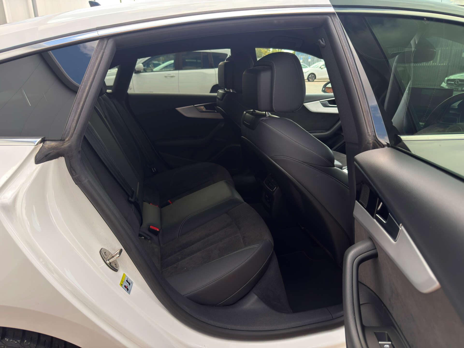 Audi A5 view 25