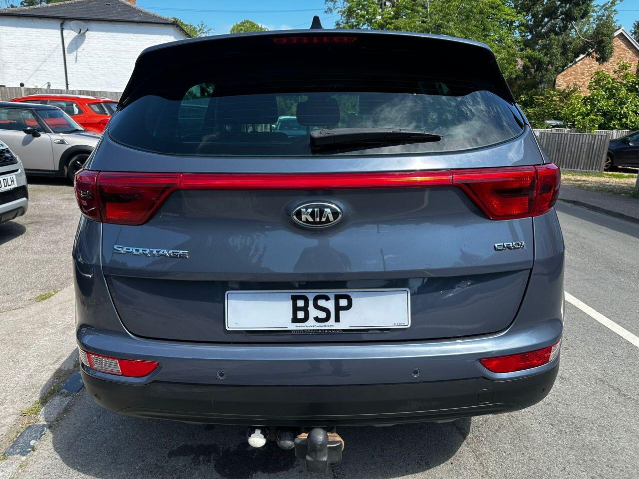 Kia Sportage view 3