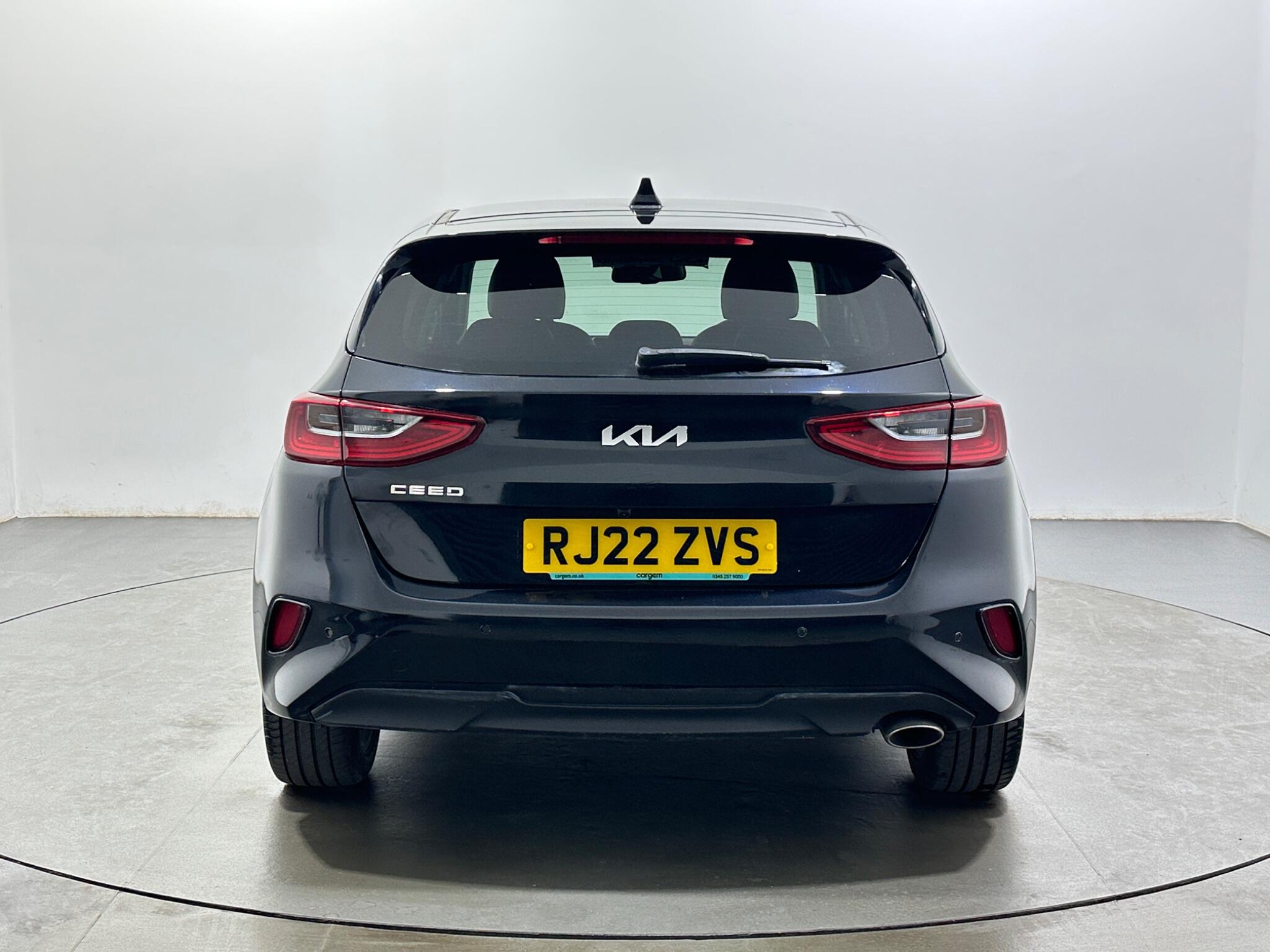 Kia Ceed view 7