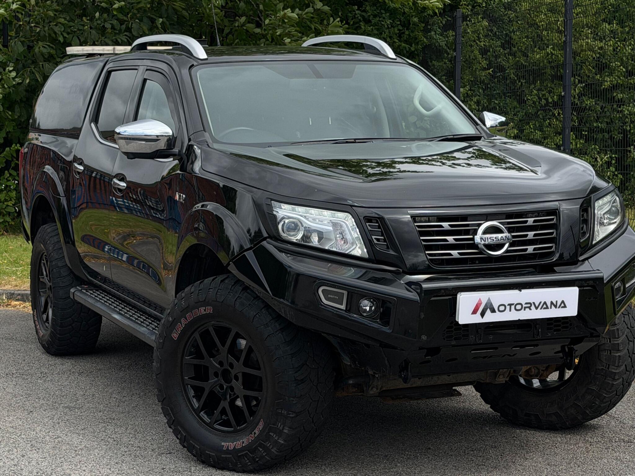 Nissan Navara view 5