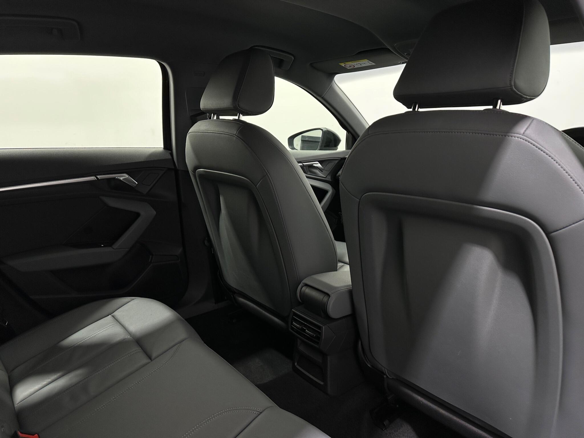 Audi A3 view 41