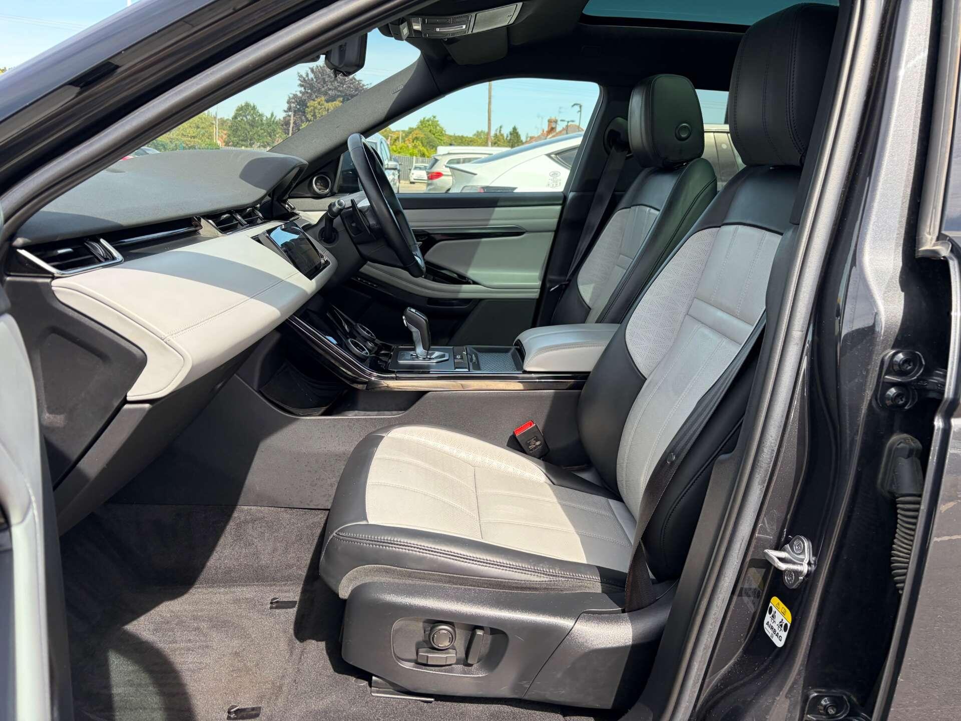 Land Rover Range Rover Evoque view 15
