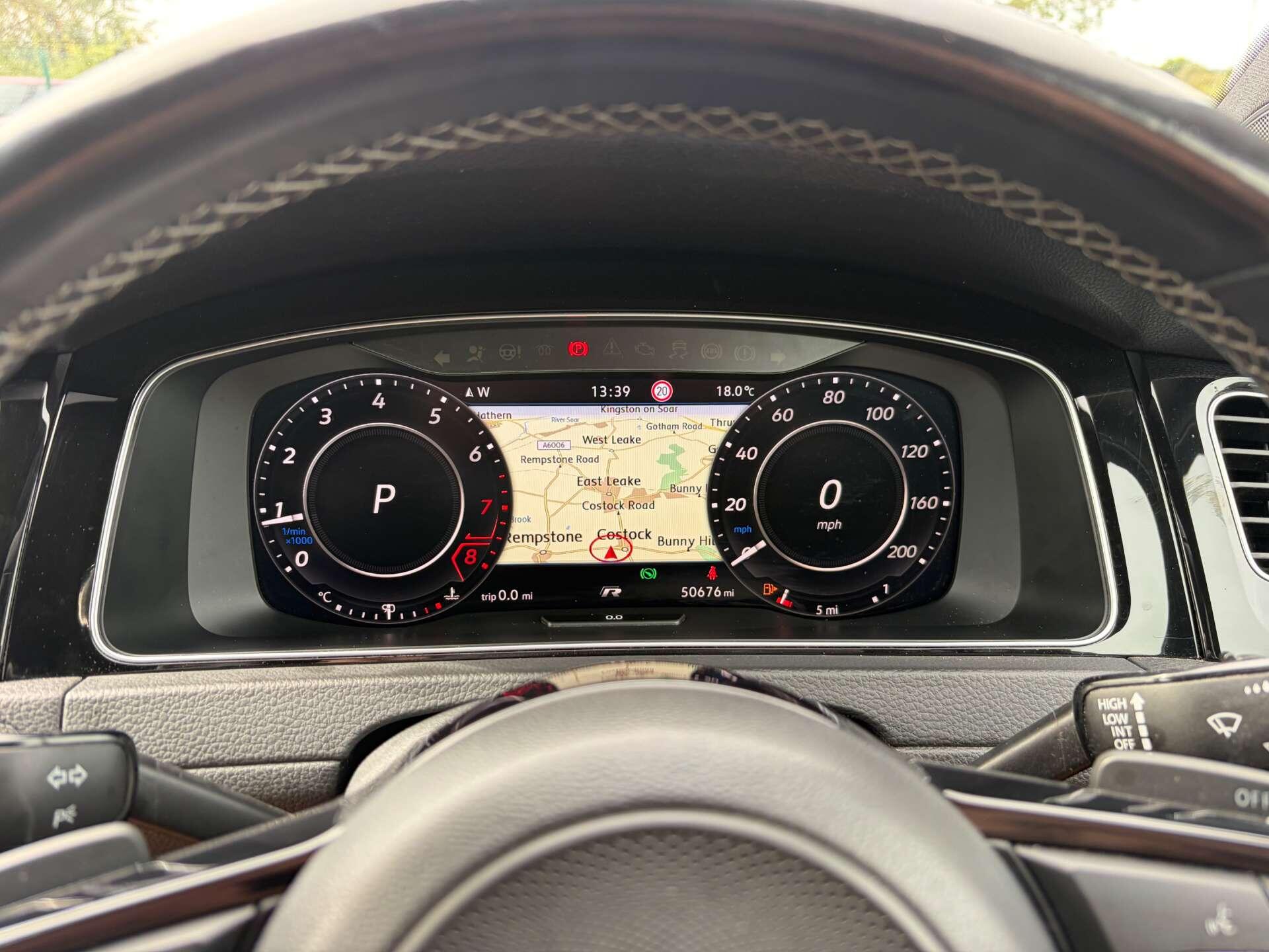 Volkswagen Golf view 38