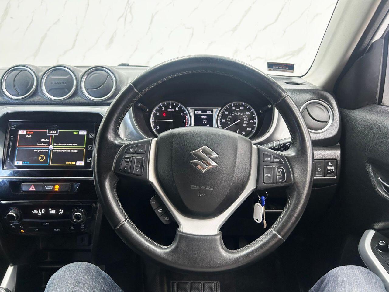 Suzuki Vitara view 19