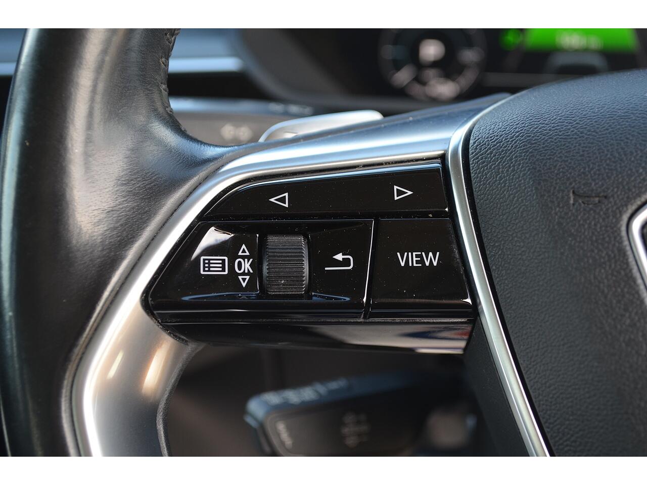 Audi E-Tron view 26