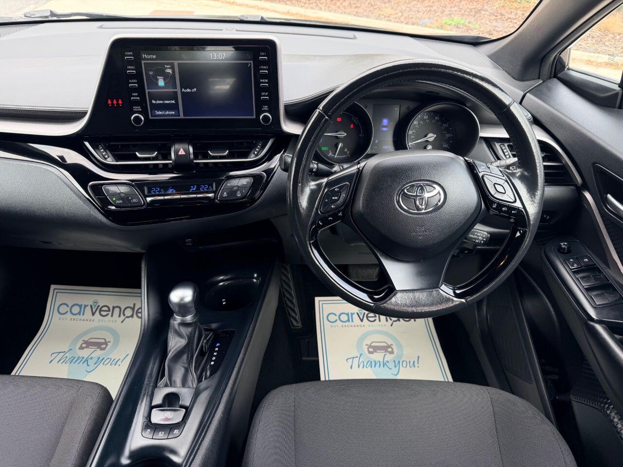 Toyota C-HR view 30