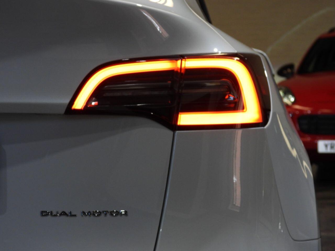 Tesla Model Y view 33