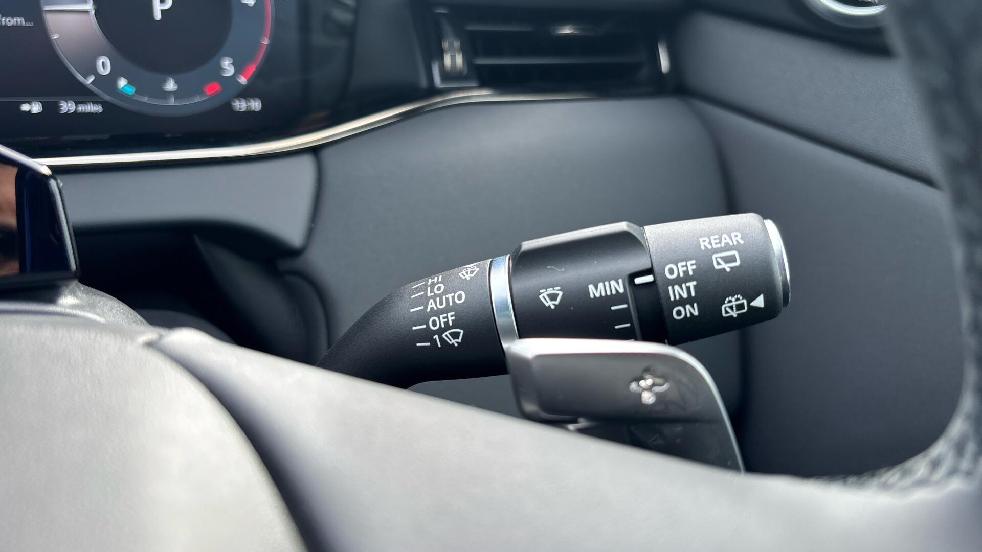 Land Rover Range Rover Evoque view 44