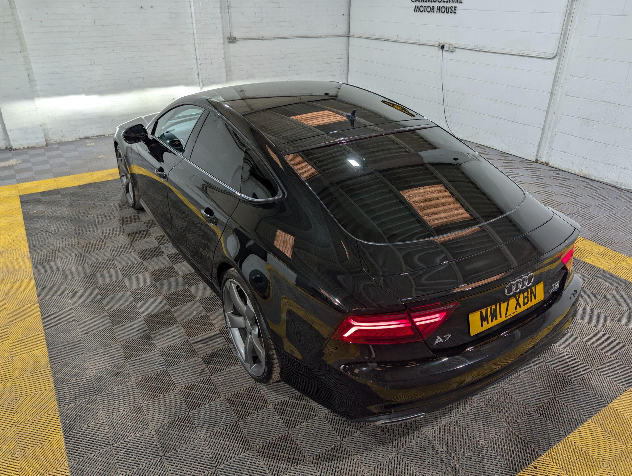 Audi A7 view 8