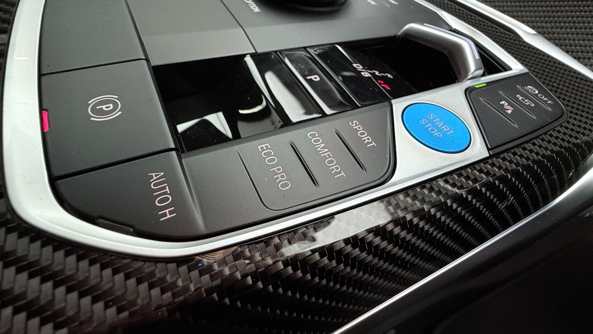 BMW i4 view 19