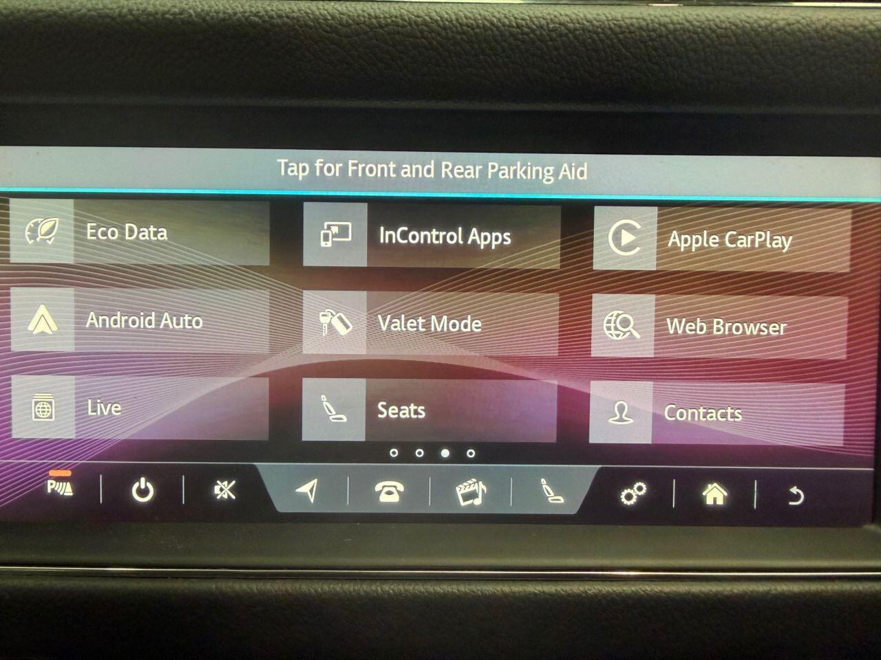 Jaguar XF view 42