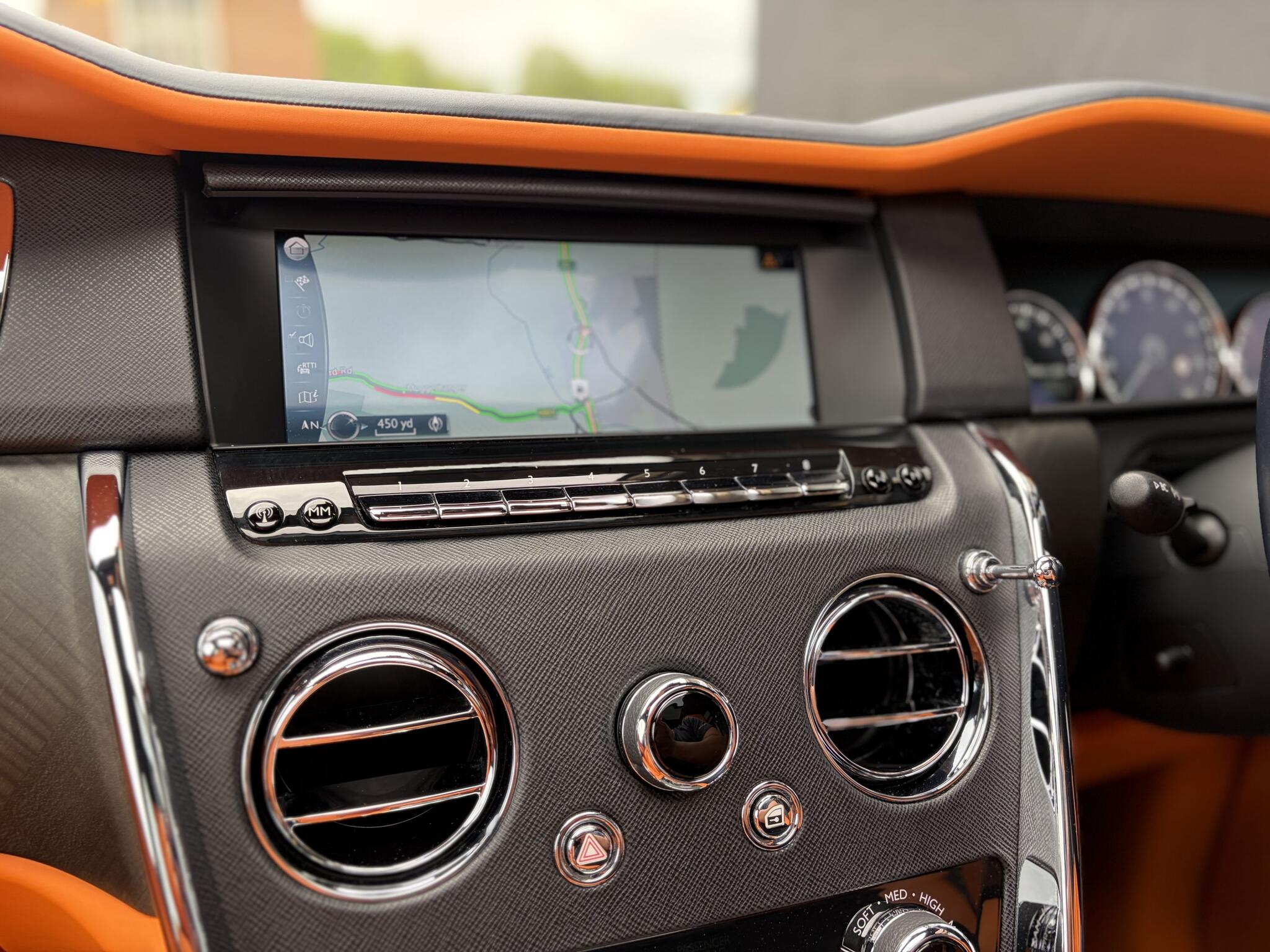 Rolls-Royce Cullinan view 26