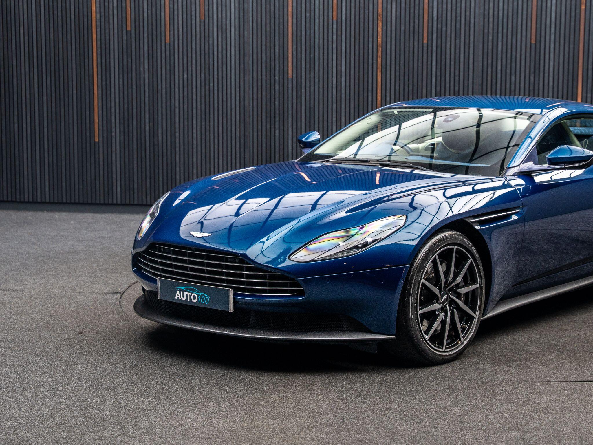 Aston Martin DB11 view 5