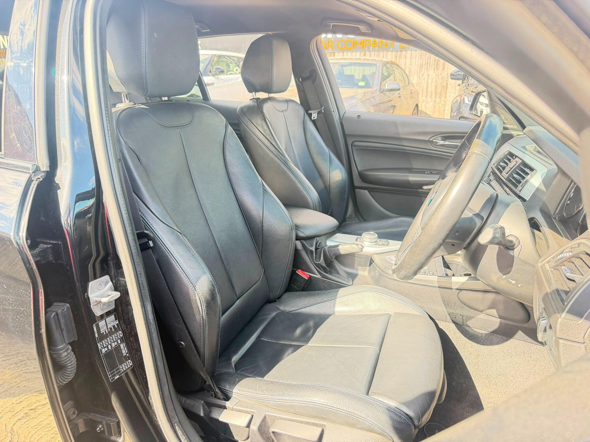 BMW 1 Series view 13