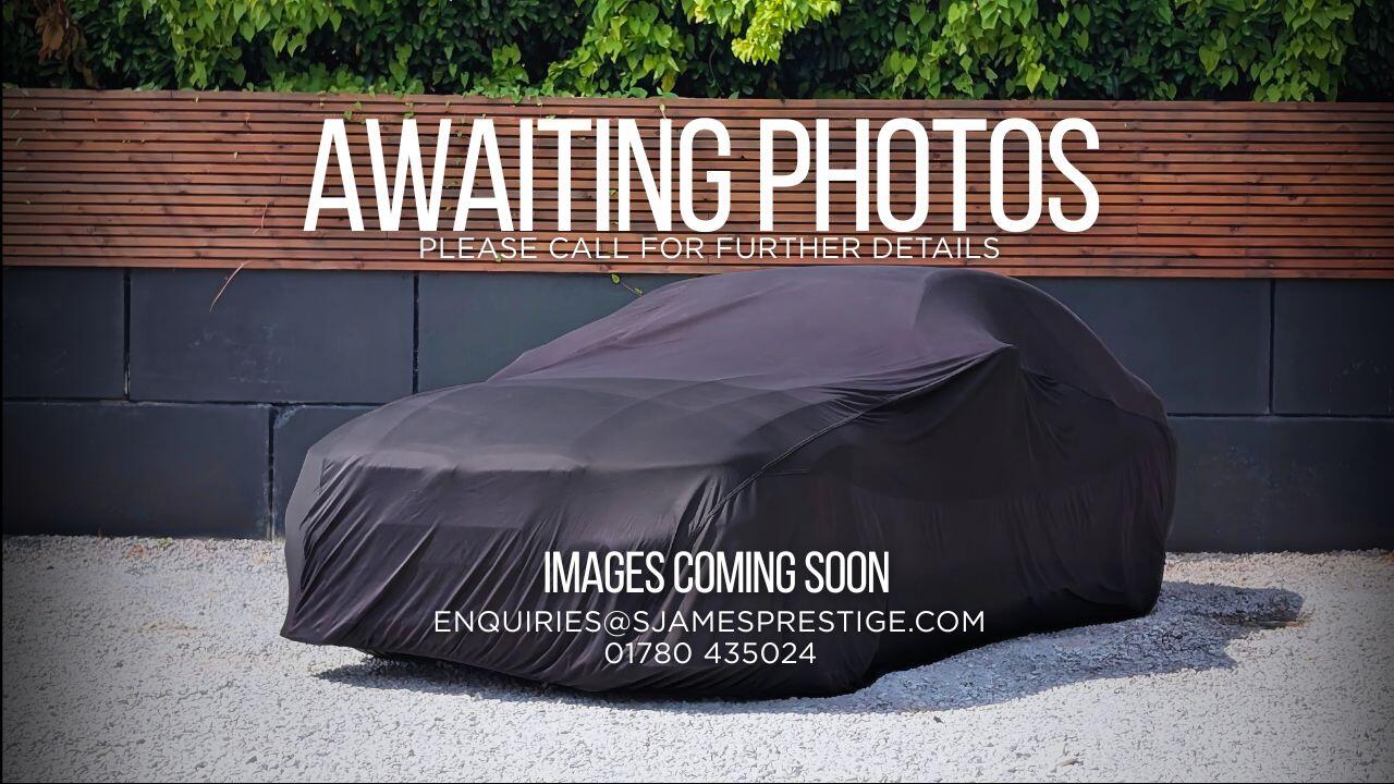 BMW 8 Series view 20