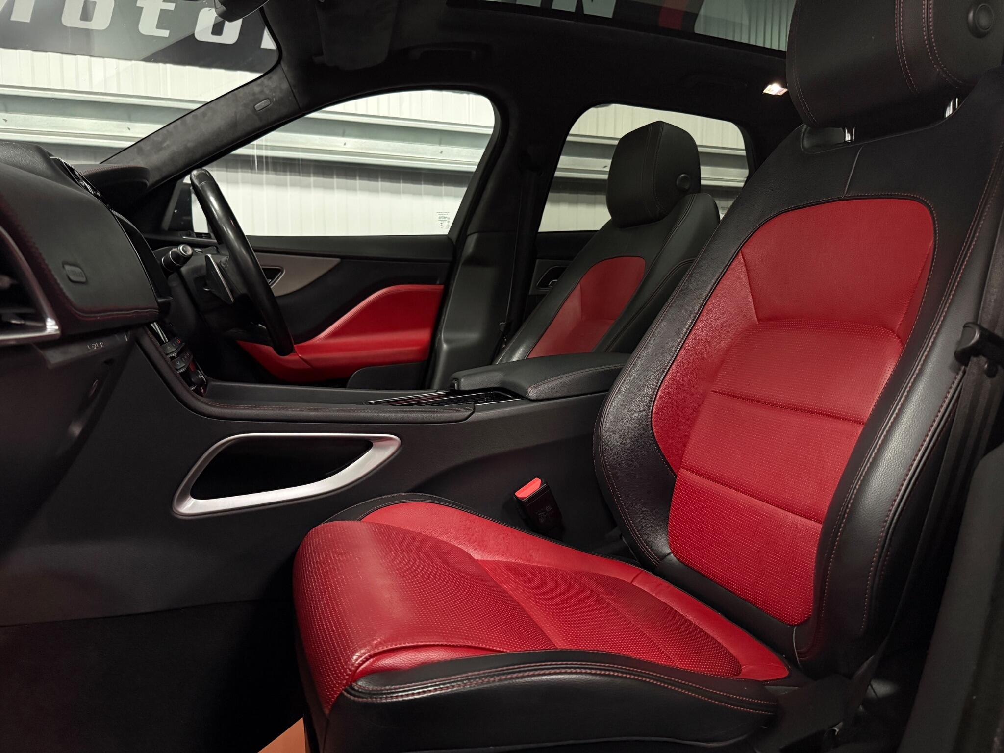 Jaguar F-Pace view 35