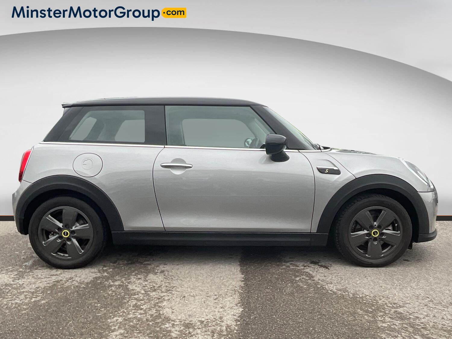 Mini Hatch view 2