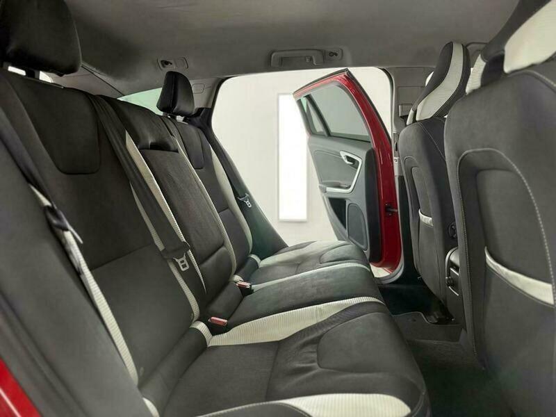 2011 Volvo V60 image 27