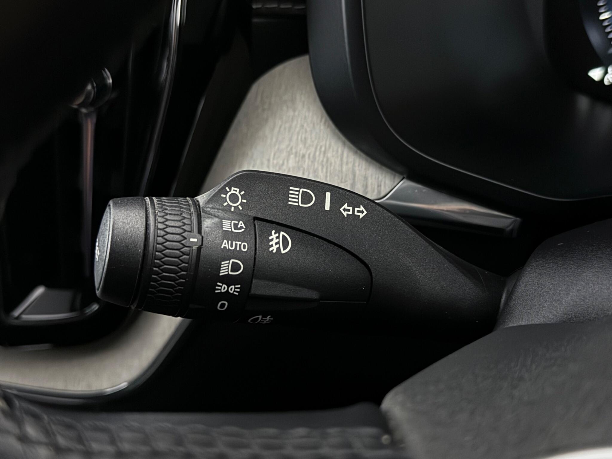 Volvo XC60 view 17