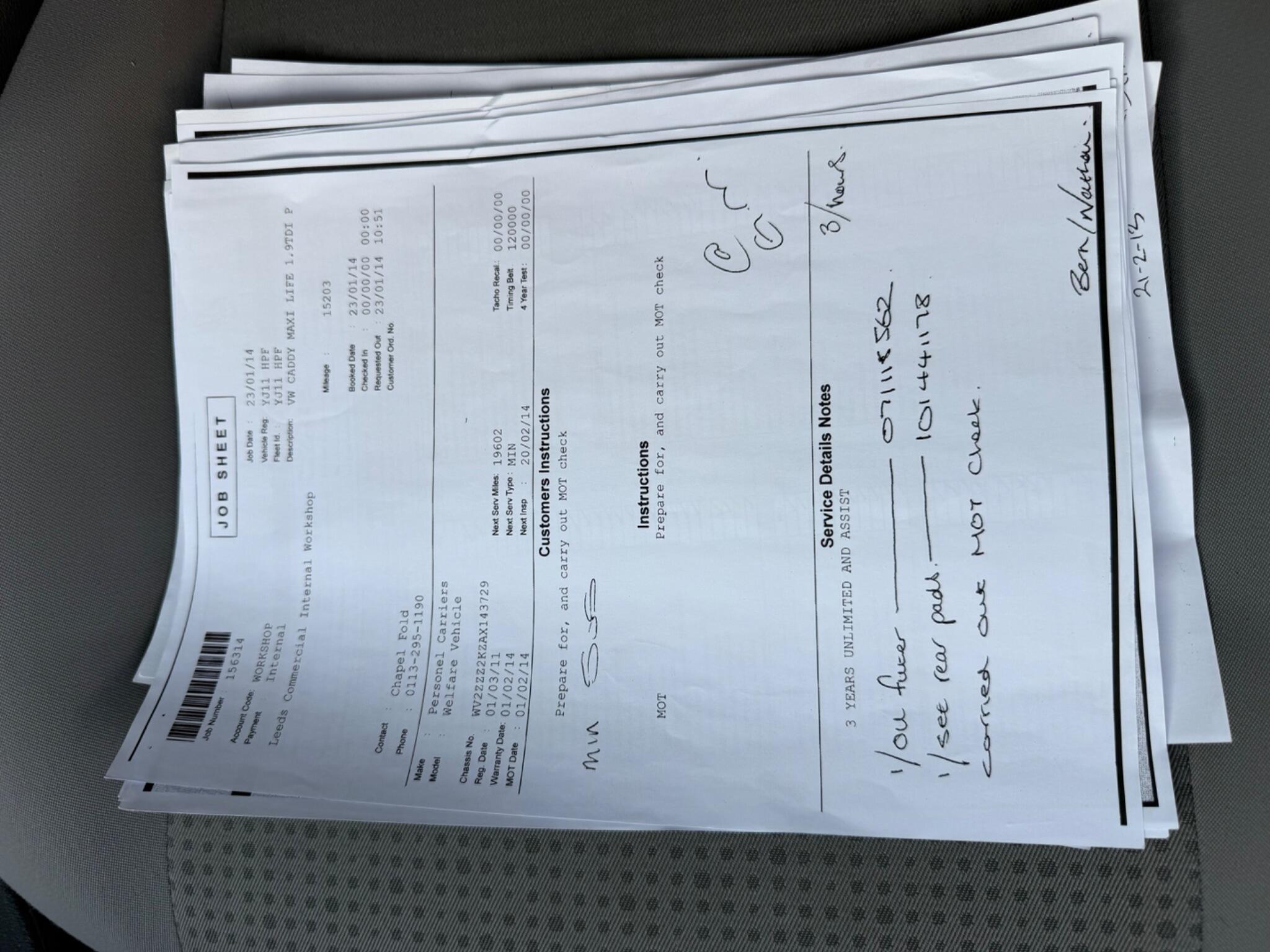 Volkswagen Caddy Maxi Life view 32